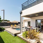 Azura Family Jet Pool Near * Serignan