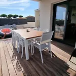 Azura Family Jet Pool Near Villa *