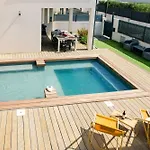 Azura Family Jet Pool Near Villa *